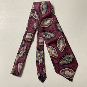 Vintage Christian Dior Men's 100% silk neck tie Made in USA